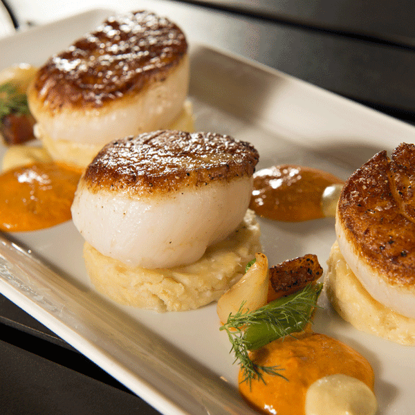 6oz. Fresh Georges Banks Sea Scallops!